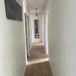 Апартаменты A - 80 M² Avec Balcon *