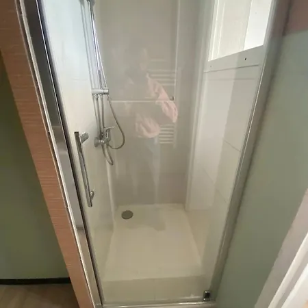 Appartement Charmant A Auch - 80 M² Avec Balcon Apartmán *