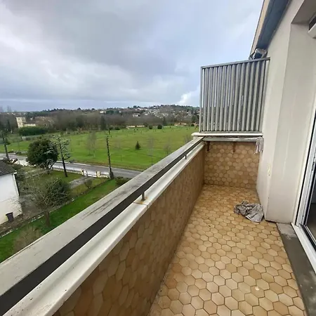 A - 80 M² Avec Balcon Apartment Auch