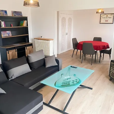 A - 80 M² Avec Balcon Auch