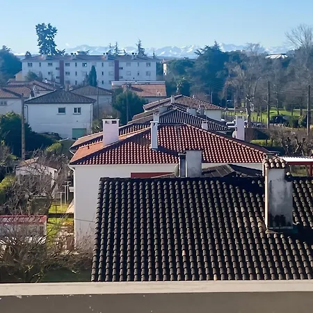 A - 80 M² Avec Balcon *